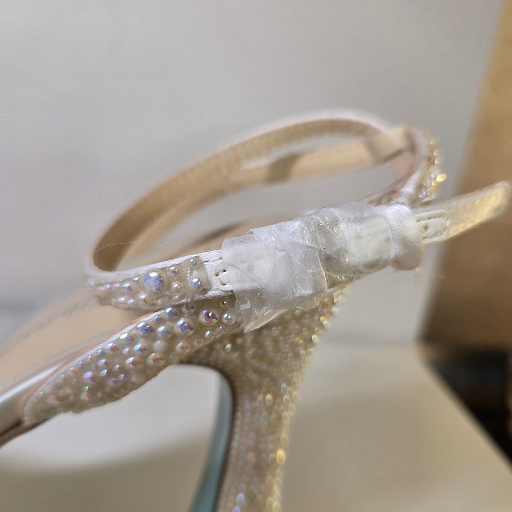 Betsey Johnson Beth Ivory Satin Rhinestone Pearl Platform Sandals Heels Size 10M - Picture 6 of 6